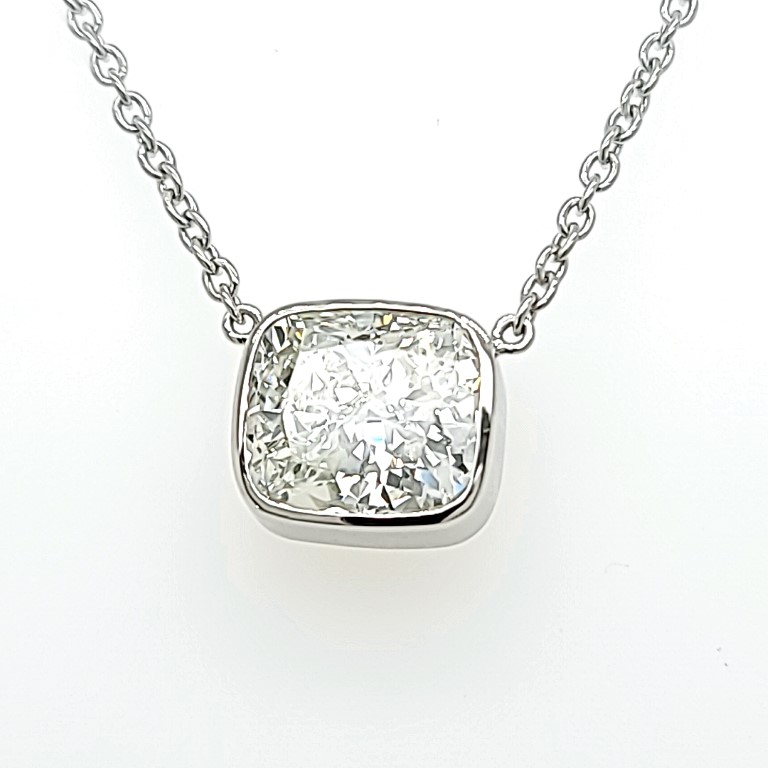 Custom Jewelry in Las Vegas NV | Engagement Rings, Bracelets, Necklaces ...
